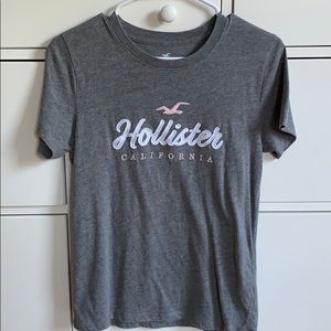 hollister shirt grey